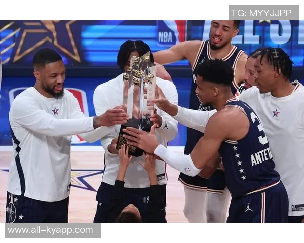 直播吧评选10月30日NBA最佳球员揭晓里夫斯荣膺殊荣引发热议